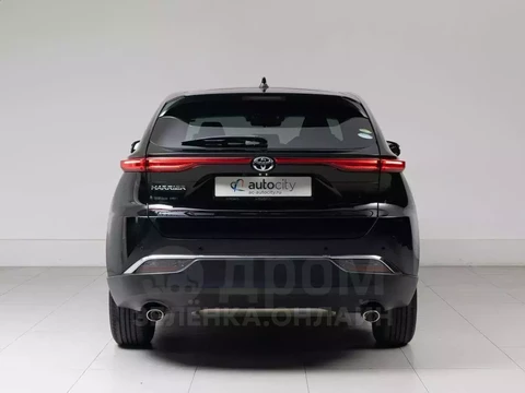 Toyota Harrier 2020