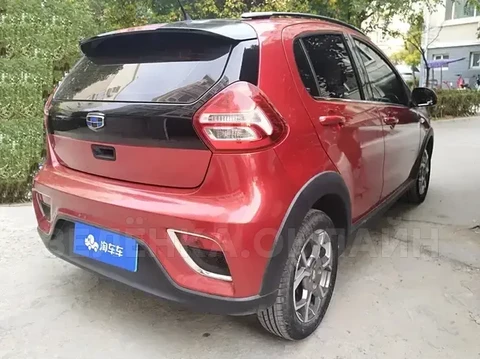 Geely Vision X1 2017