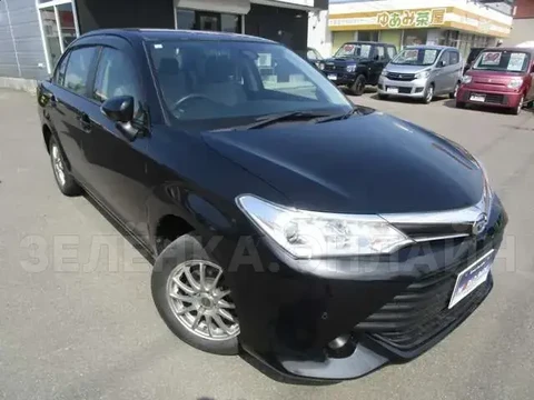 Toyota Corolla Axio 2016