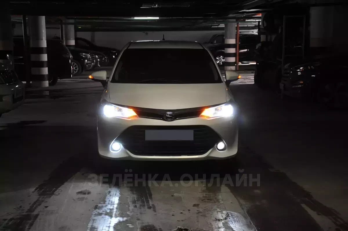 Toyota Corolla Fielder 2016