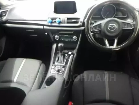 Mazda Axela 2018