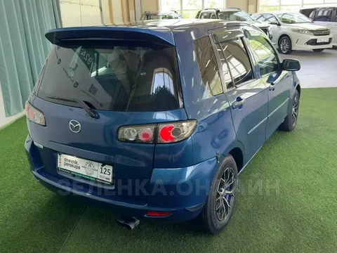 Mazda Demio 2003