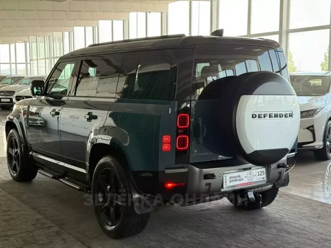 Land Rover Defender 2020