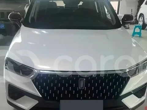 FAW Bestune T77 2019