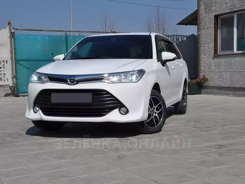 Toyota Corolla Fielder 2016