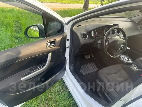Peugeot 408 2012