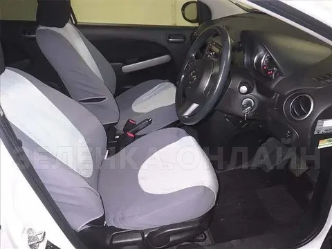 Mazda Demio 2013