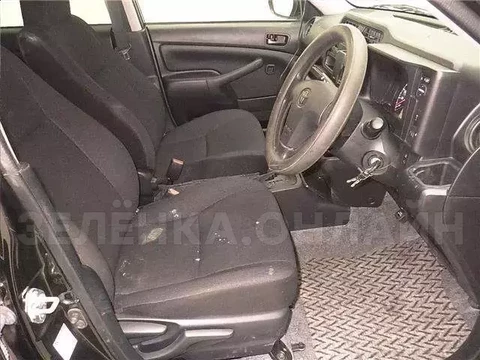 Toyota Probox 2022