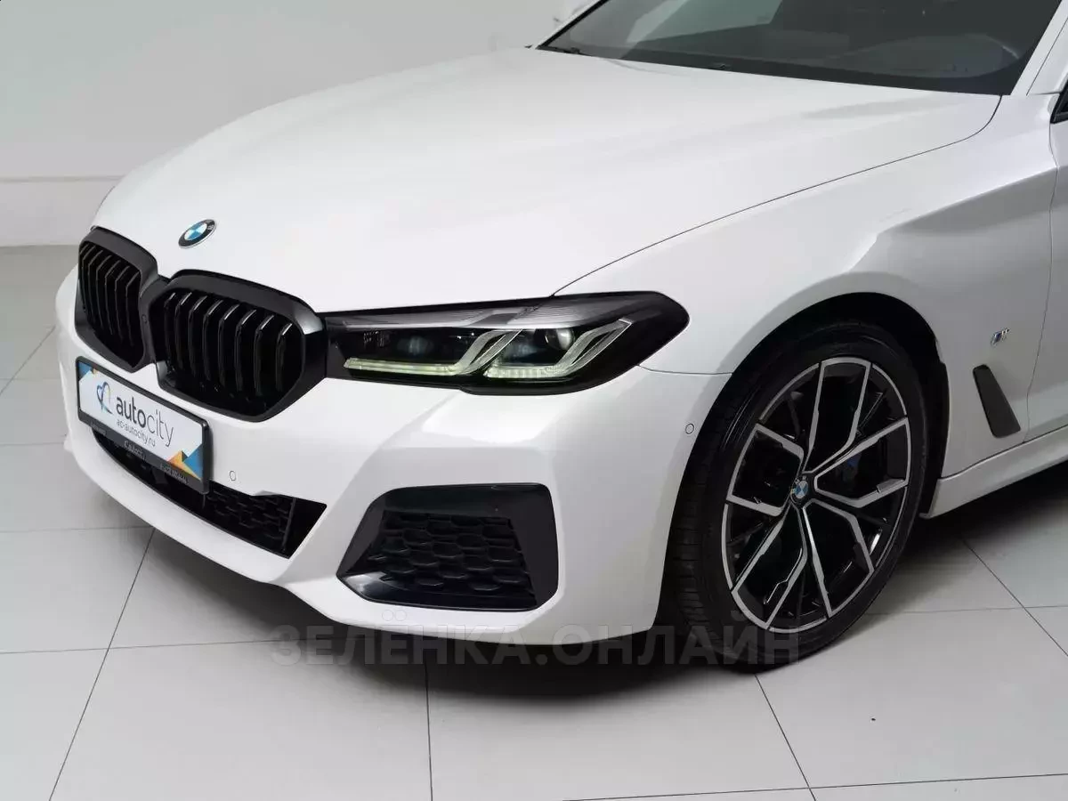 BMW 5 серии 2020