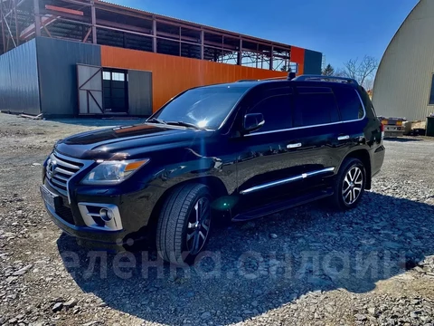 Lexus LX 2008