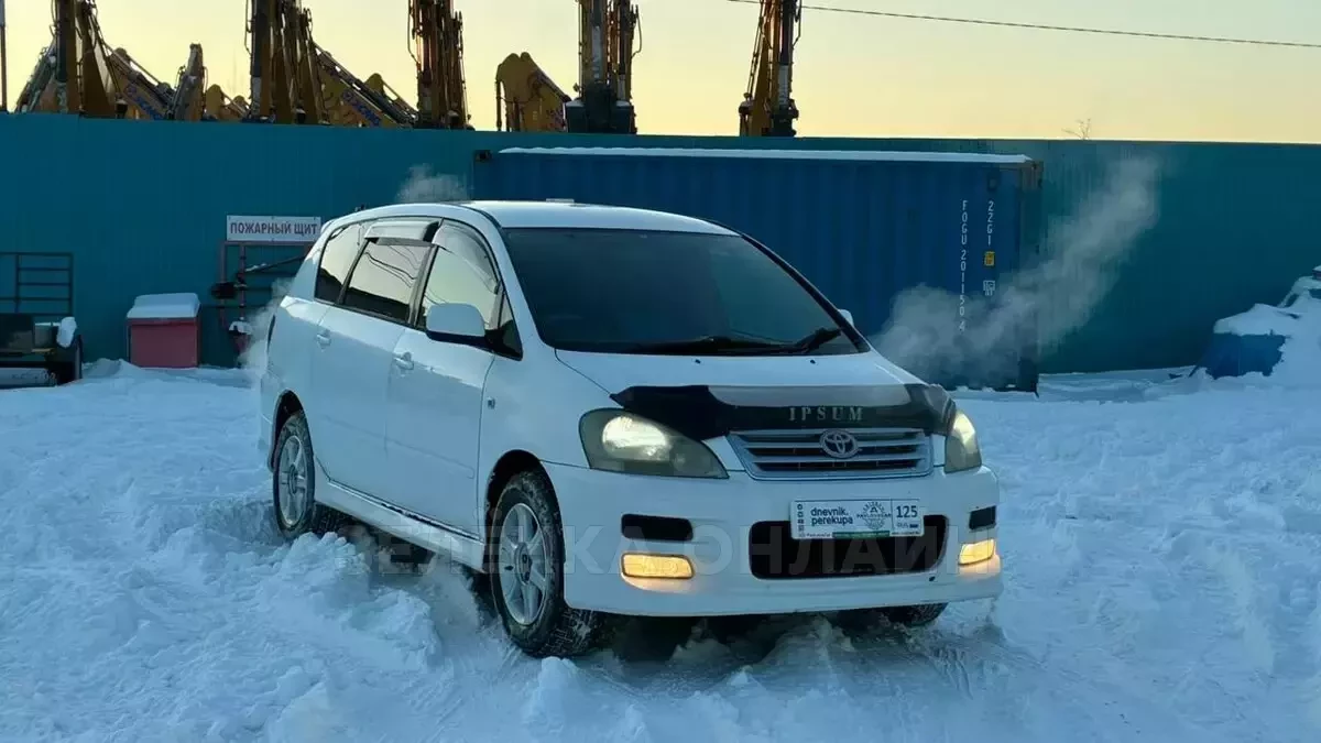 Toyota Ipsum 2001