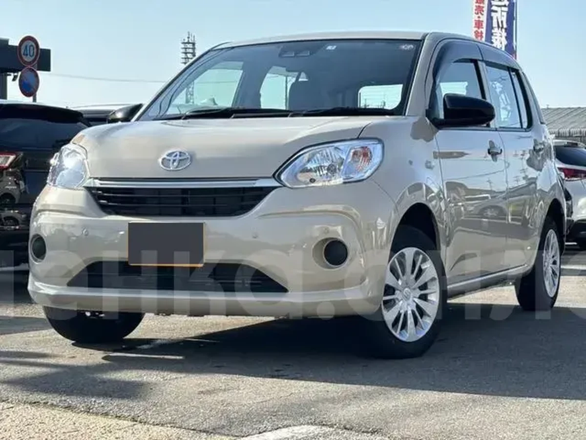 Toyota Passo 2021
