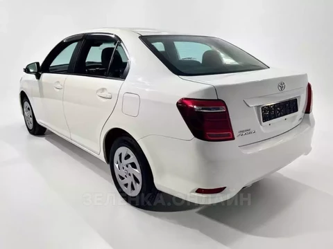 Toyota Corolla Axio 2021