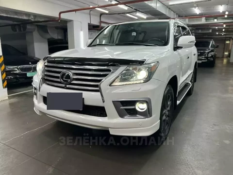 Lexus LX570 2013