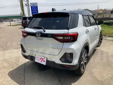 Daihatsu Rocky 2021