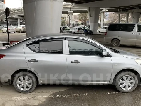 Nissan Latio 2013