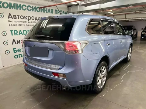 Mitsubishi Outlander 2013