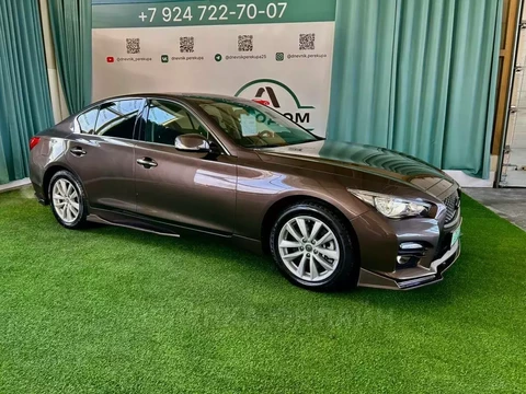 Infiniti Q50 2014