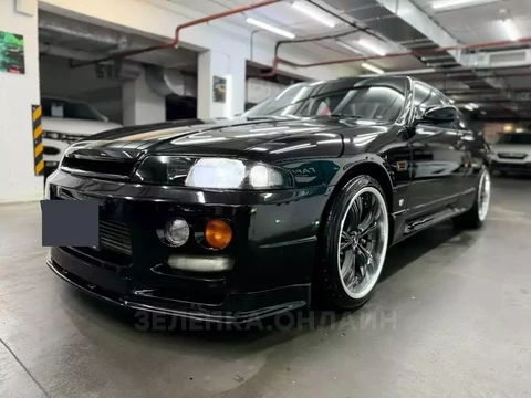 Nissan Skyline 1995