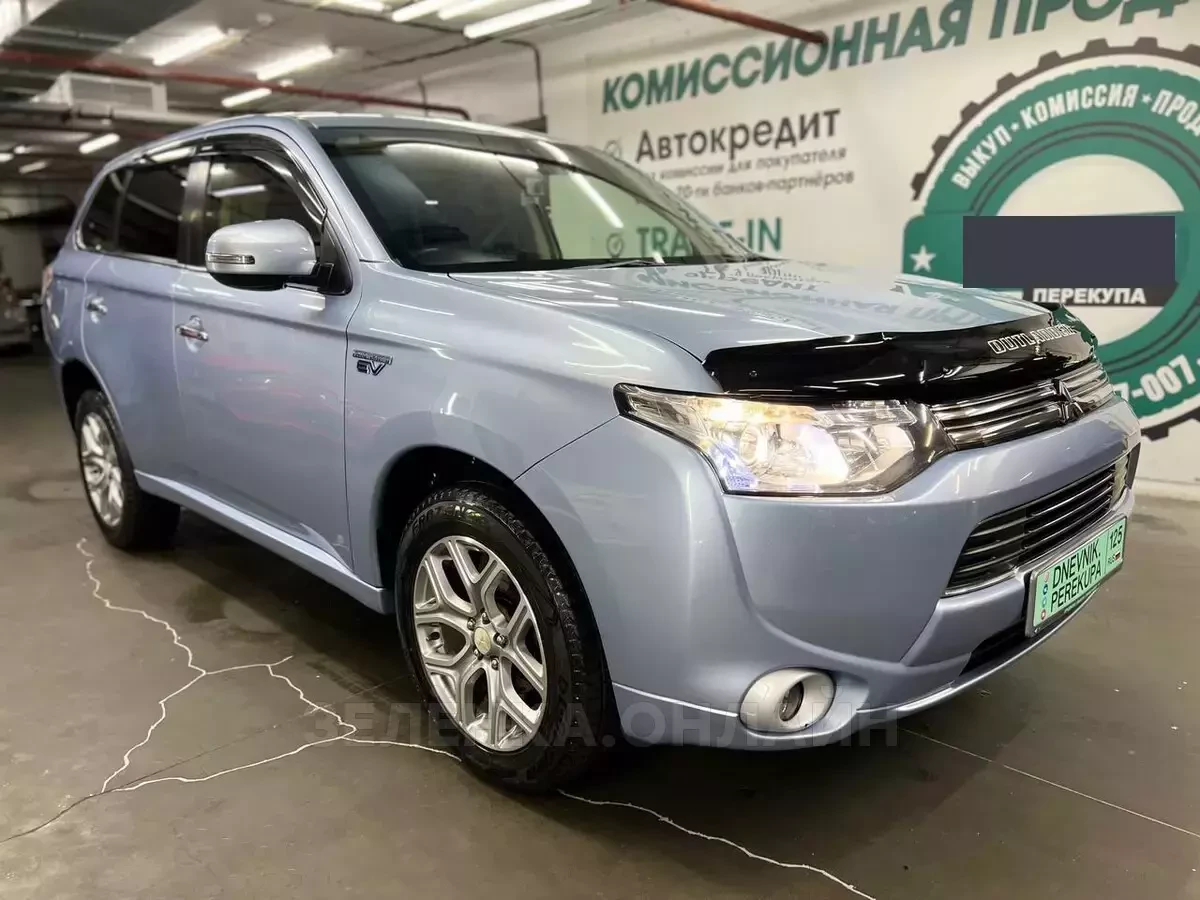 Mitsubishi Outlander 2013