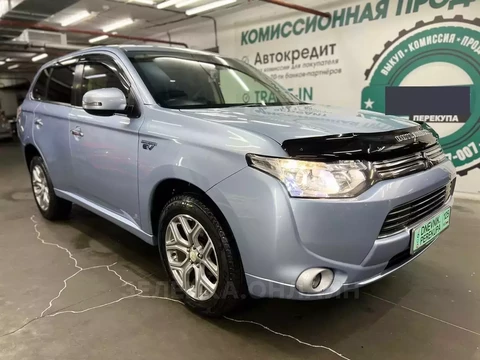 Mitsubishi Outlander 2013