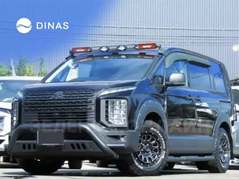 Mitsubishi Delica D:5 2021