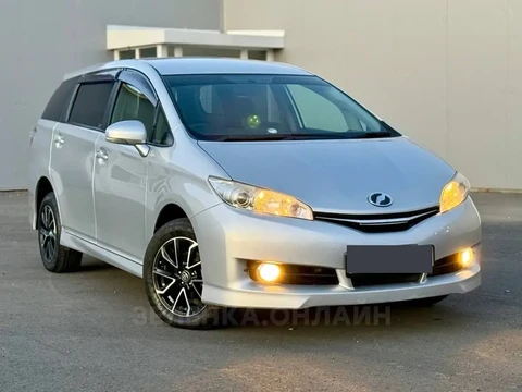 Toyota Wish 2015