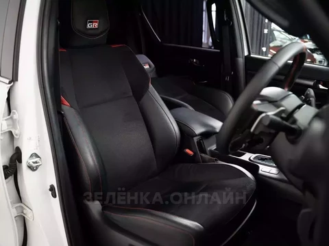 Toyota Hilux 2024