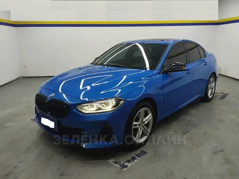 BMW 1 серии 2021