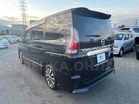 Nissan Serena 2017