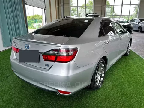 Toyota Camry 2015