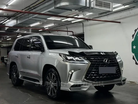 Lexus LX570 2012