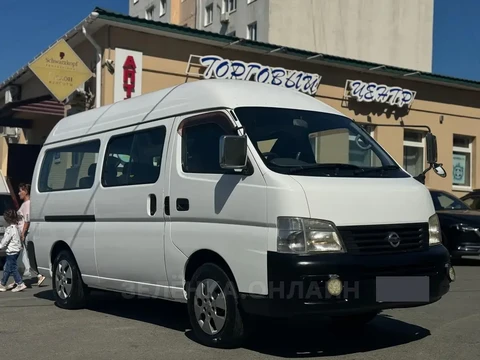 Nissan Caravan 2004