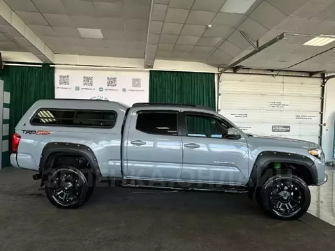 Toyota Tacoma 2018