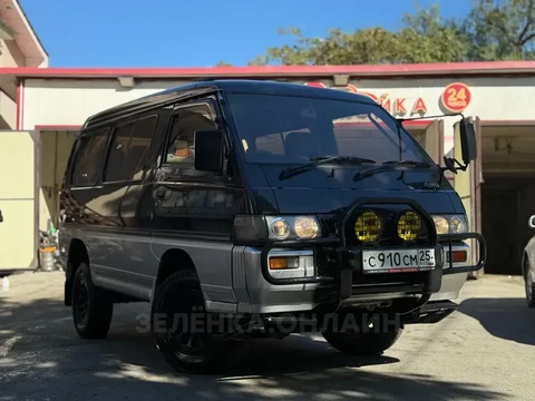 Mitsubishi Delica 1992