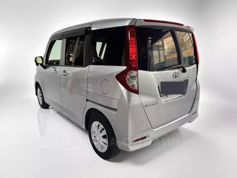 Toyota Roomy 2017