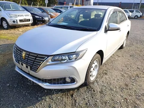 Toyota Premio 2021
