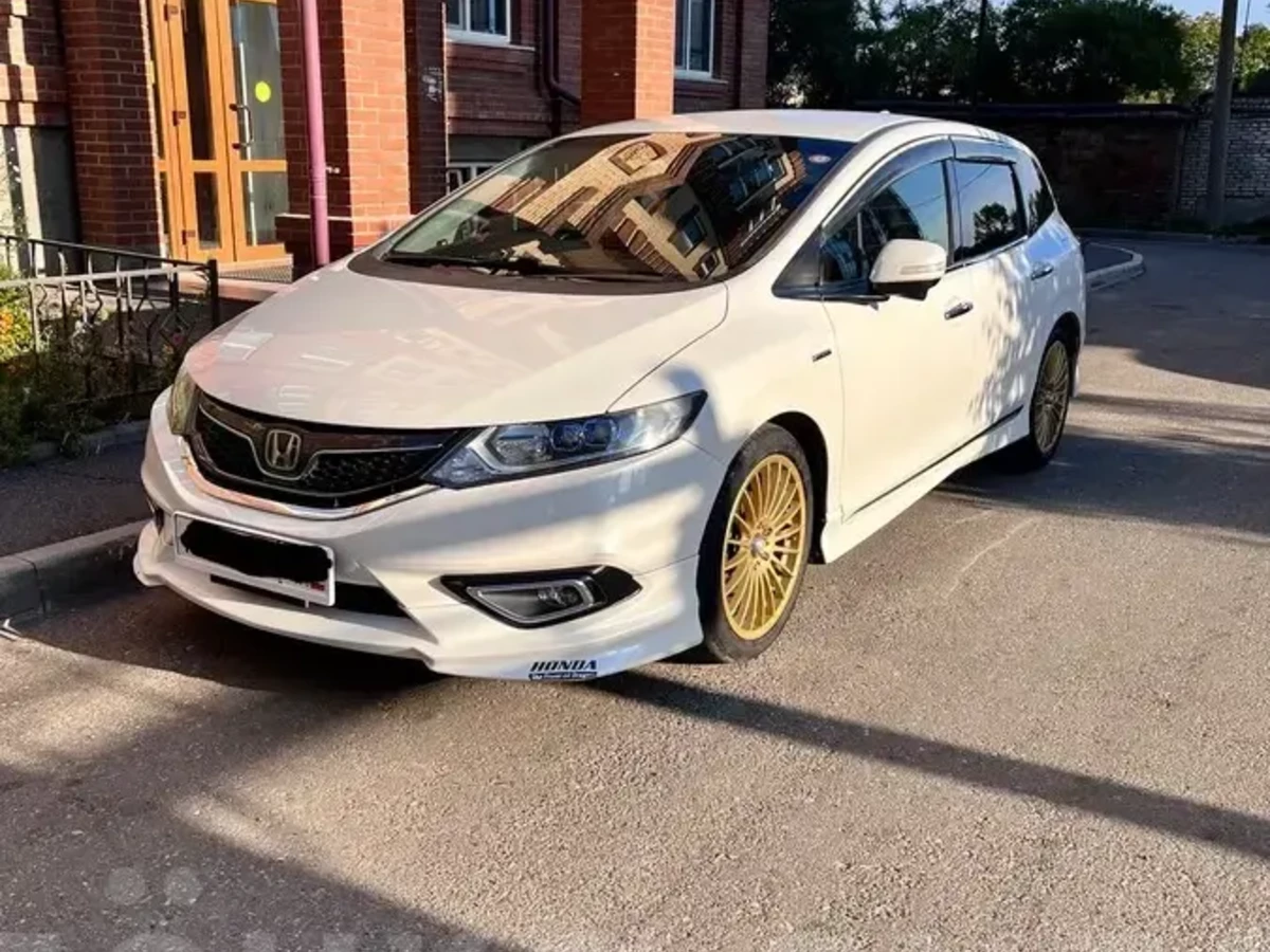 Honda Jade 2015