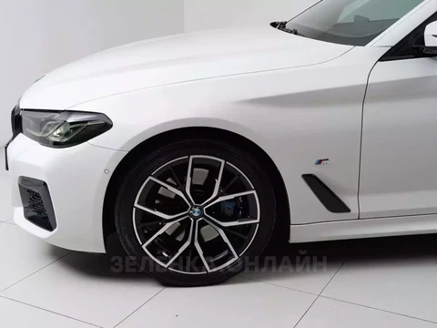 BMW 5 серии 2020