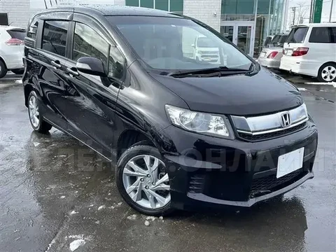 Honda Freed Spike 2016