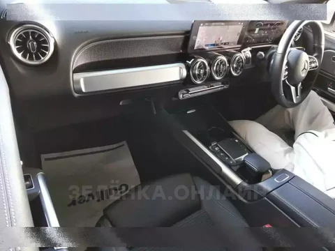 Mercedes-Benz GLB 2022