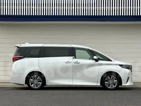 Toyota Alphard 2024