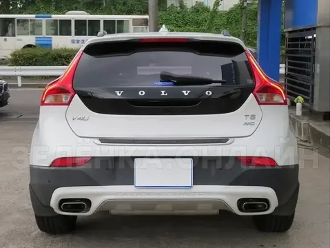 Volvo V40 2013