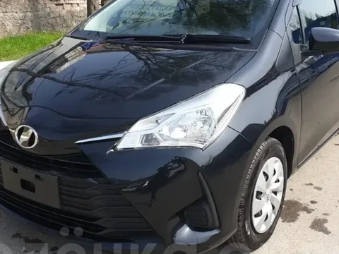 Toyota Vitz 2017