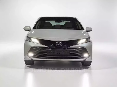 Toyota Camry 2018