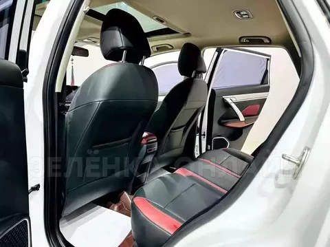 Geely Coolray 2022