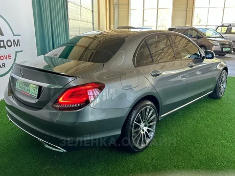 Mercedes-Benz C-Класс 2019