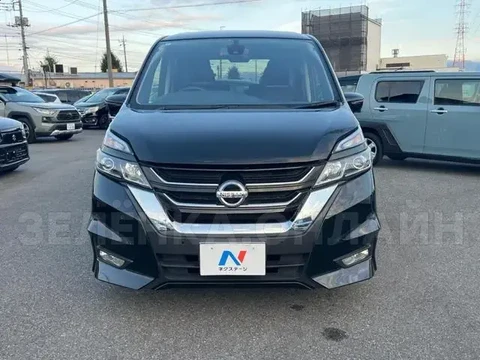 Nissan Serena 2017