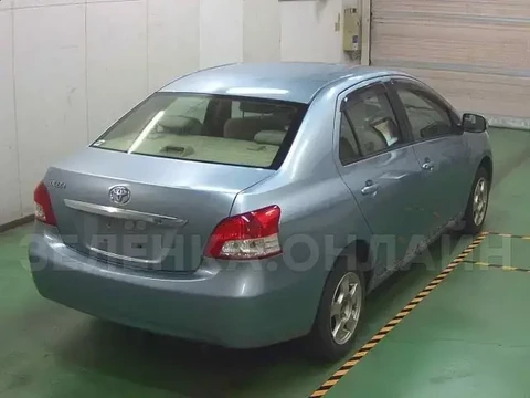 Toyota Belta 2011