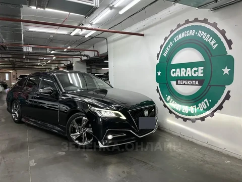 Toyota Crown 2018